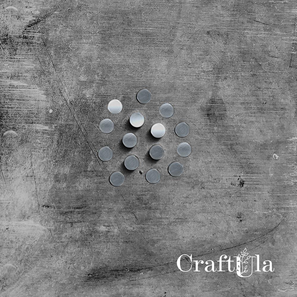 Mirrored silver plexiglass Mini Dots (15 pcs, 1x1cm)